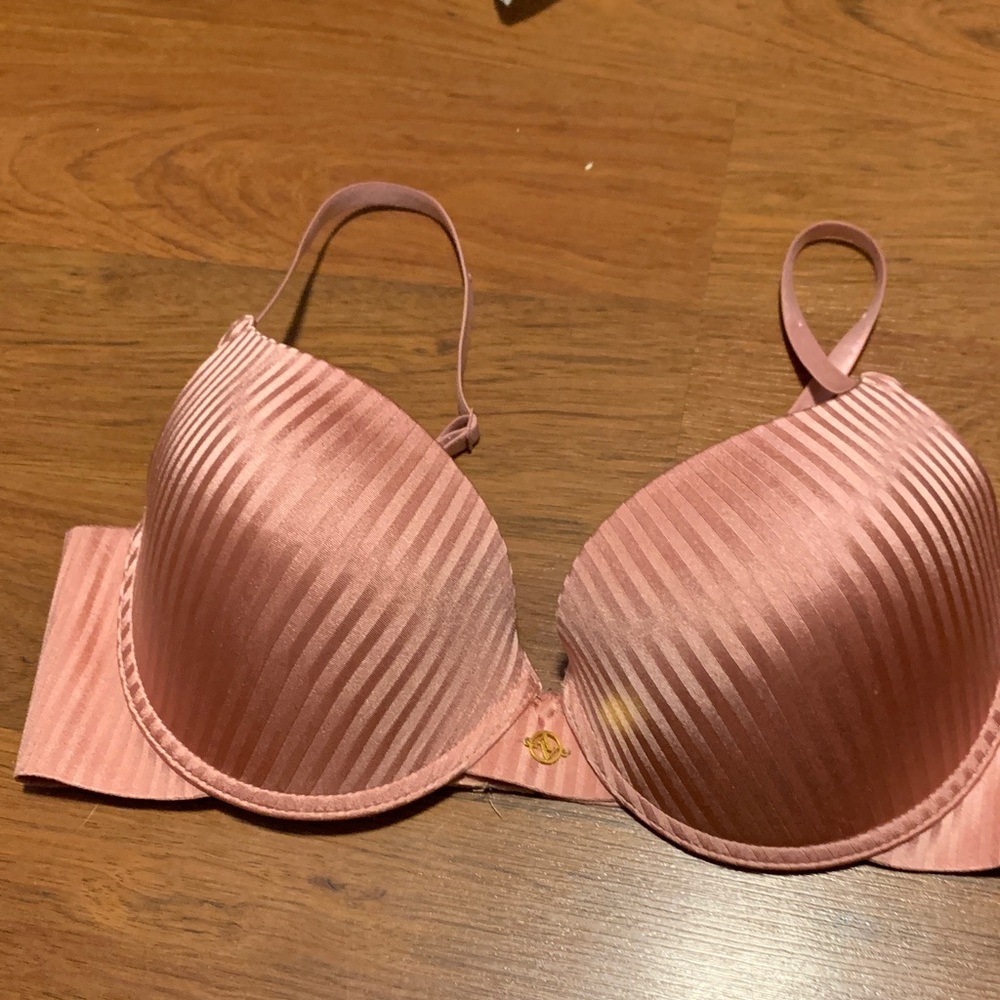 Adrienne Vittadini Ribbed Mauve Bra